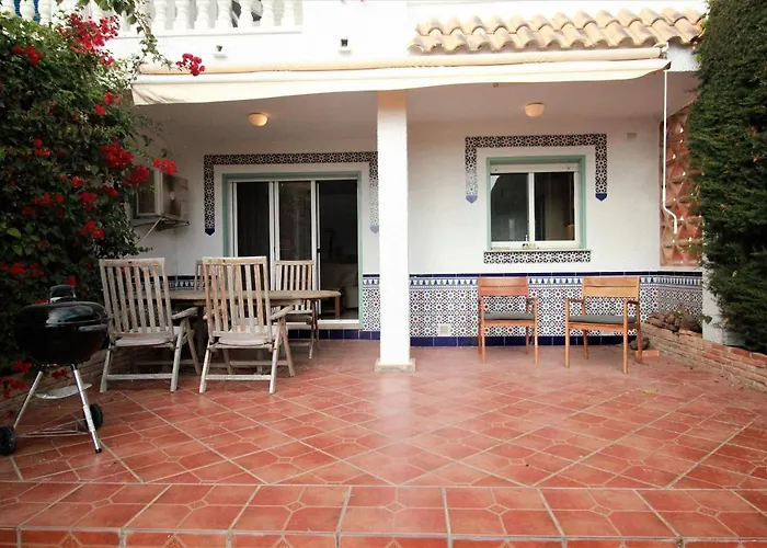 Spanish Connection - Beach House